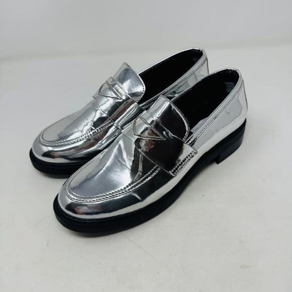 Steve Madden Metallic Silver Loafers Chunky Sole Women’s Size 9 - Picture 1 of 13